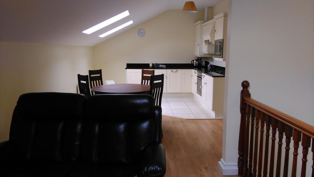 New Forest Estate Lodges Tyrrellspass Zimmer foto